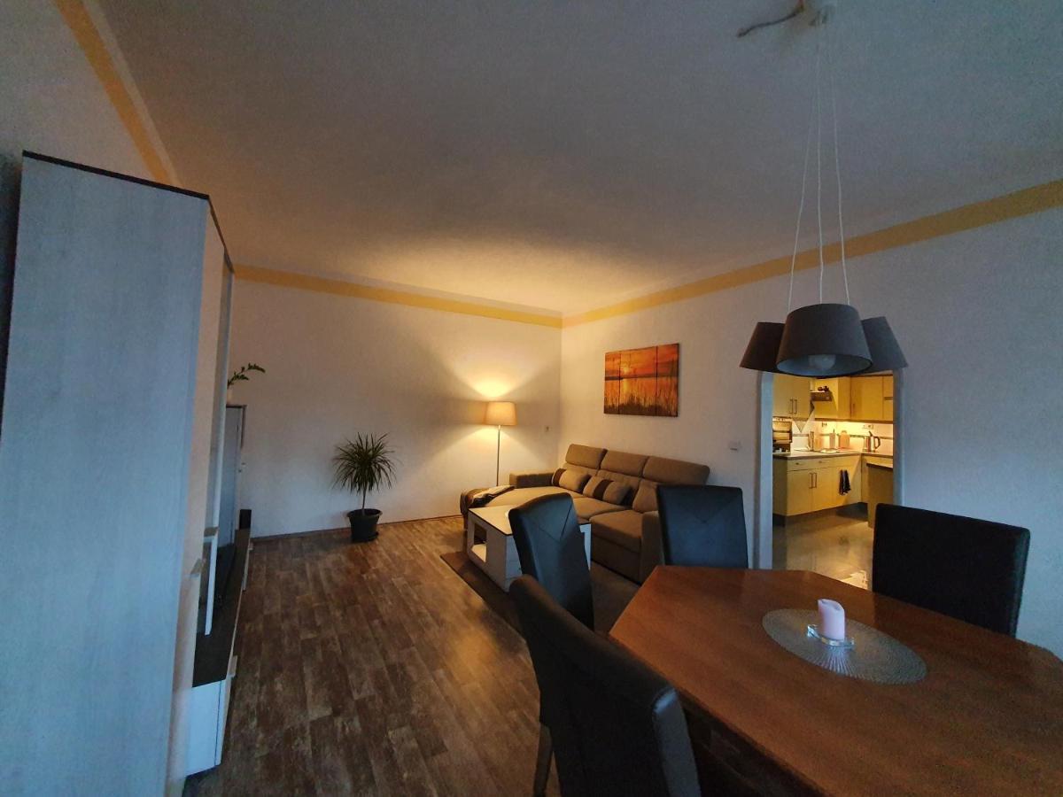Ferienwohnung Mit Charme Neukieritzsch Екстериор снимка